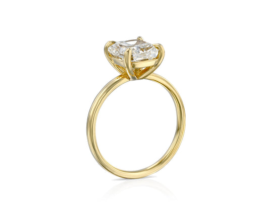 Solitaire Ring With Radiant